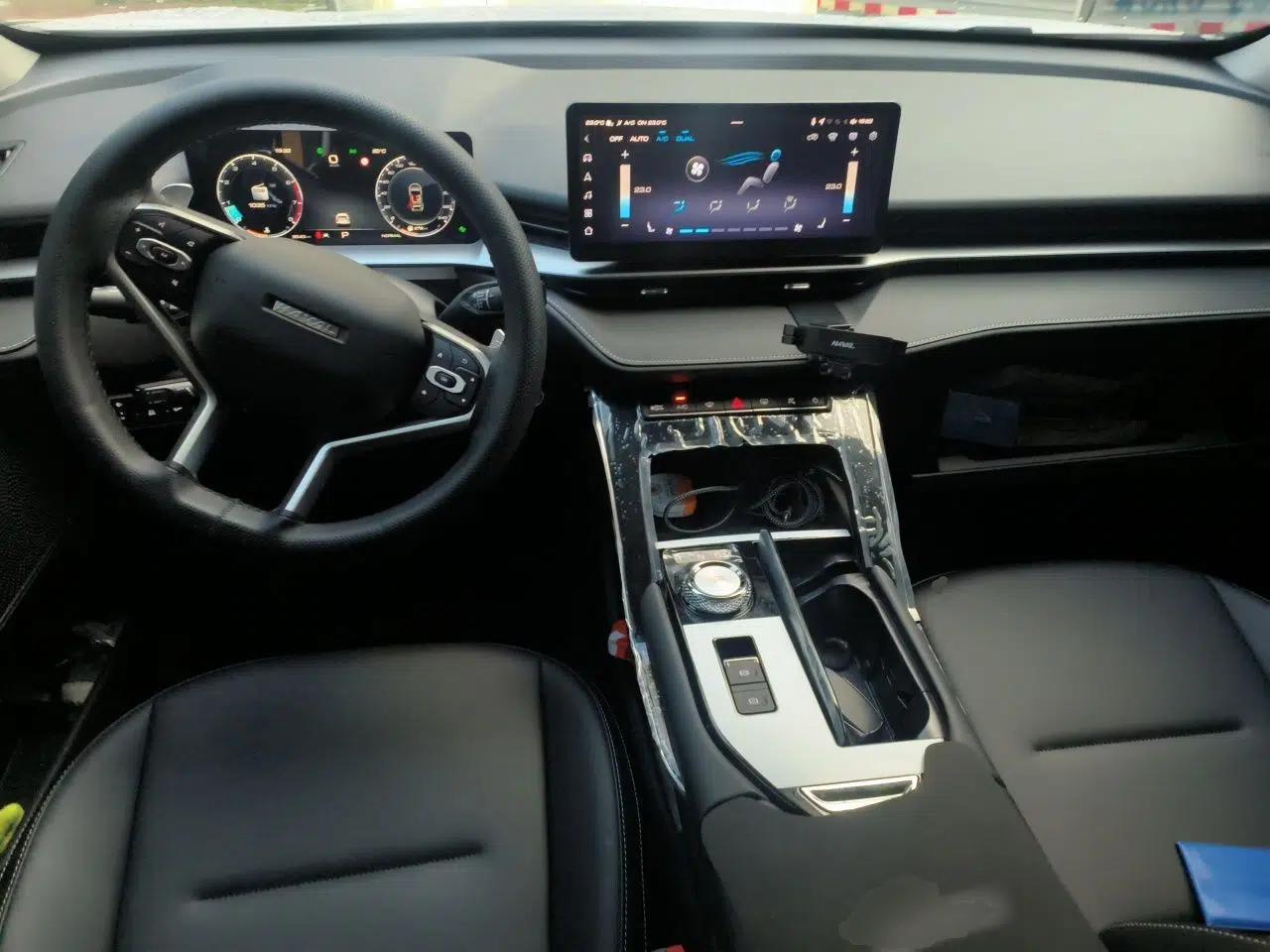 Haval H6 2024 1.5T Two-Wheel-Drive Classic Edition — миниатюра 9