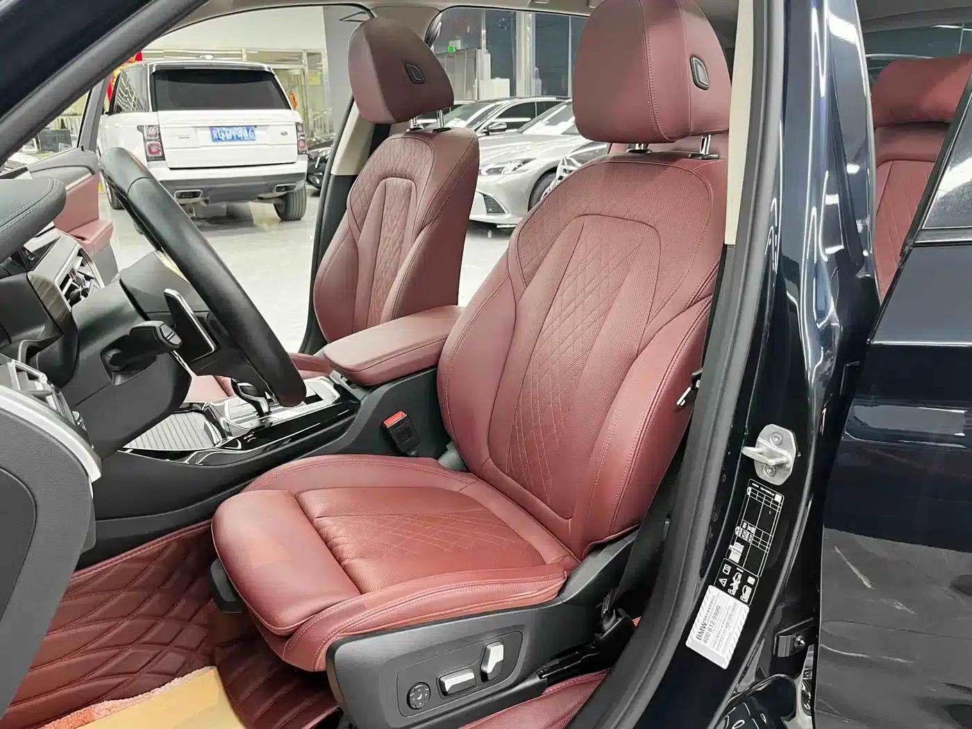 BMW X3 2022 xDrive30i Leading Edition M Sport Package — миниатюра 17