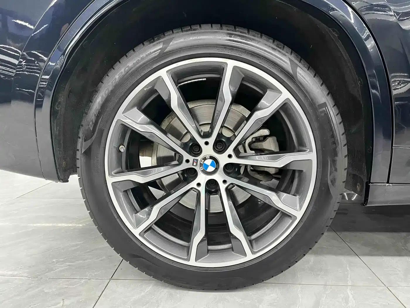 BMW X3 2022 xDrive30i Leading Edition M Sport Package — миниатюра 24