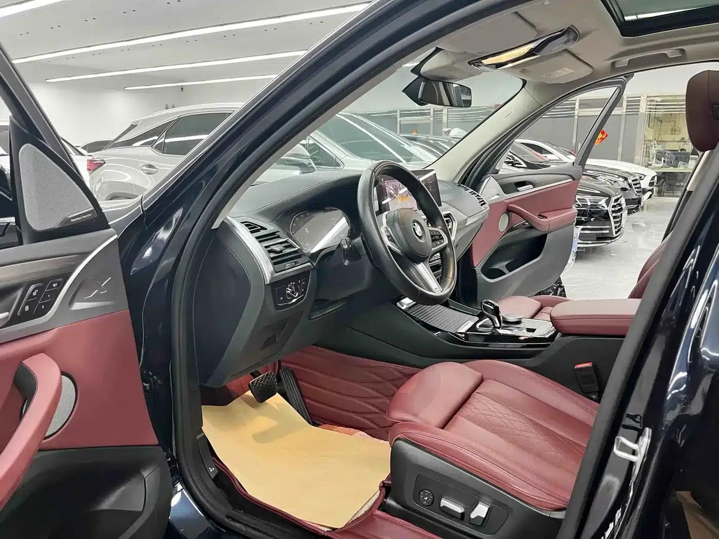 BMW X3 2022 xDrive30i Leading Edition M Sport Package — миниатюра 7