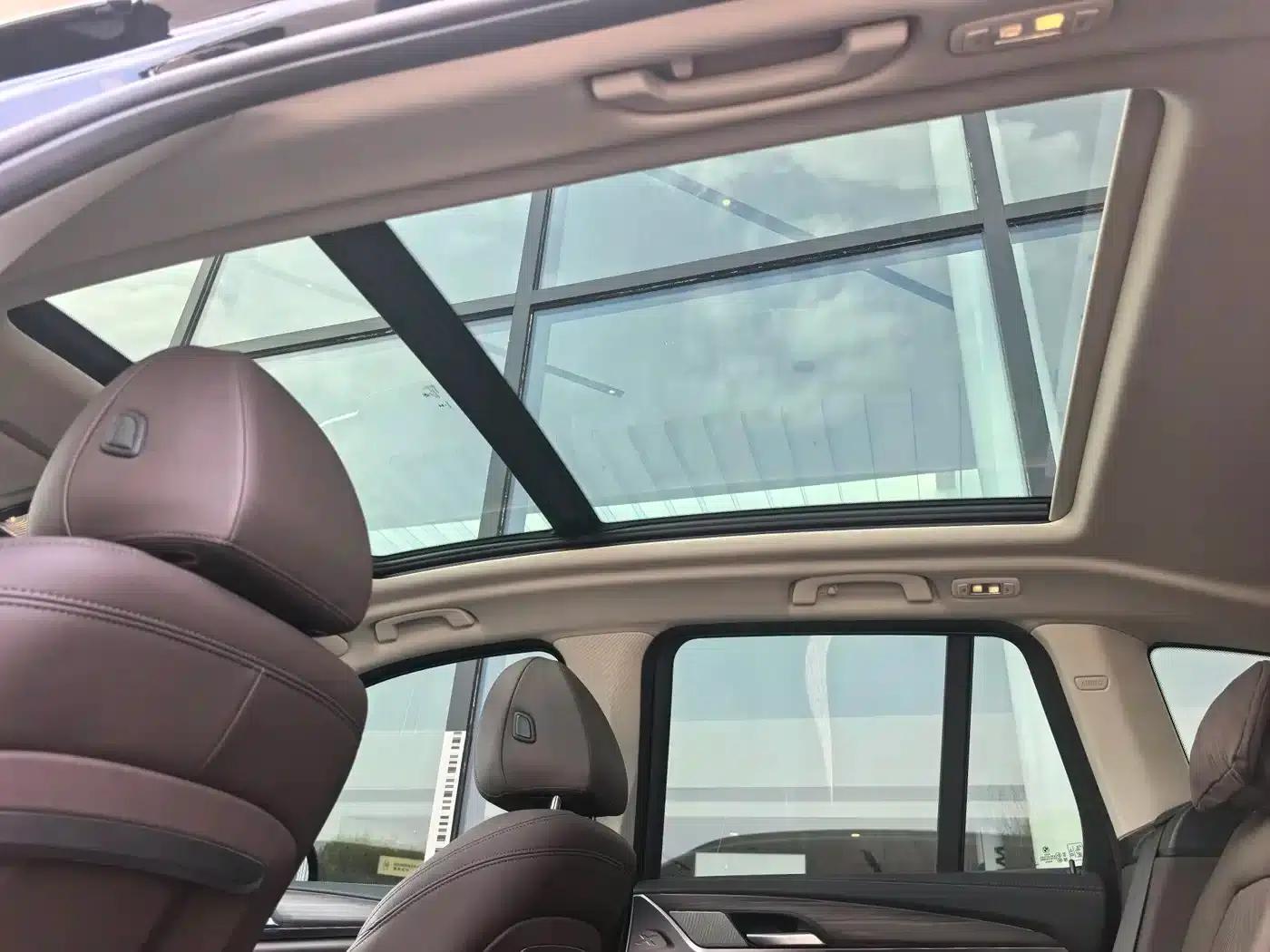 BMW X3 2023 xDrive30i Leading Edition M Sport Package — миниатюра 14