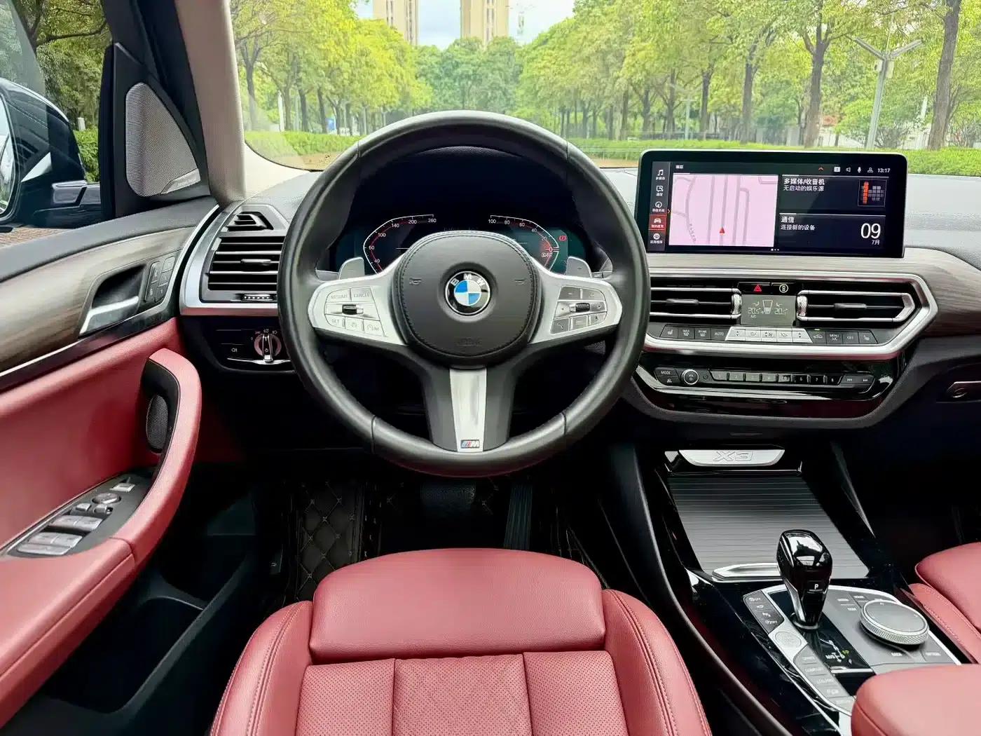 BMW X3 2023 xDrive30i Leading Edition M Sport Package — миниатюра 6