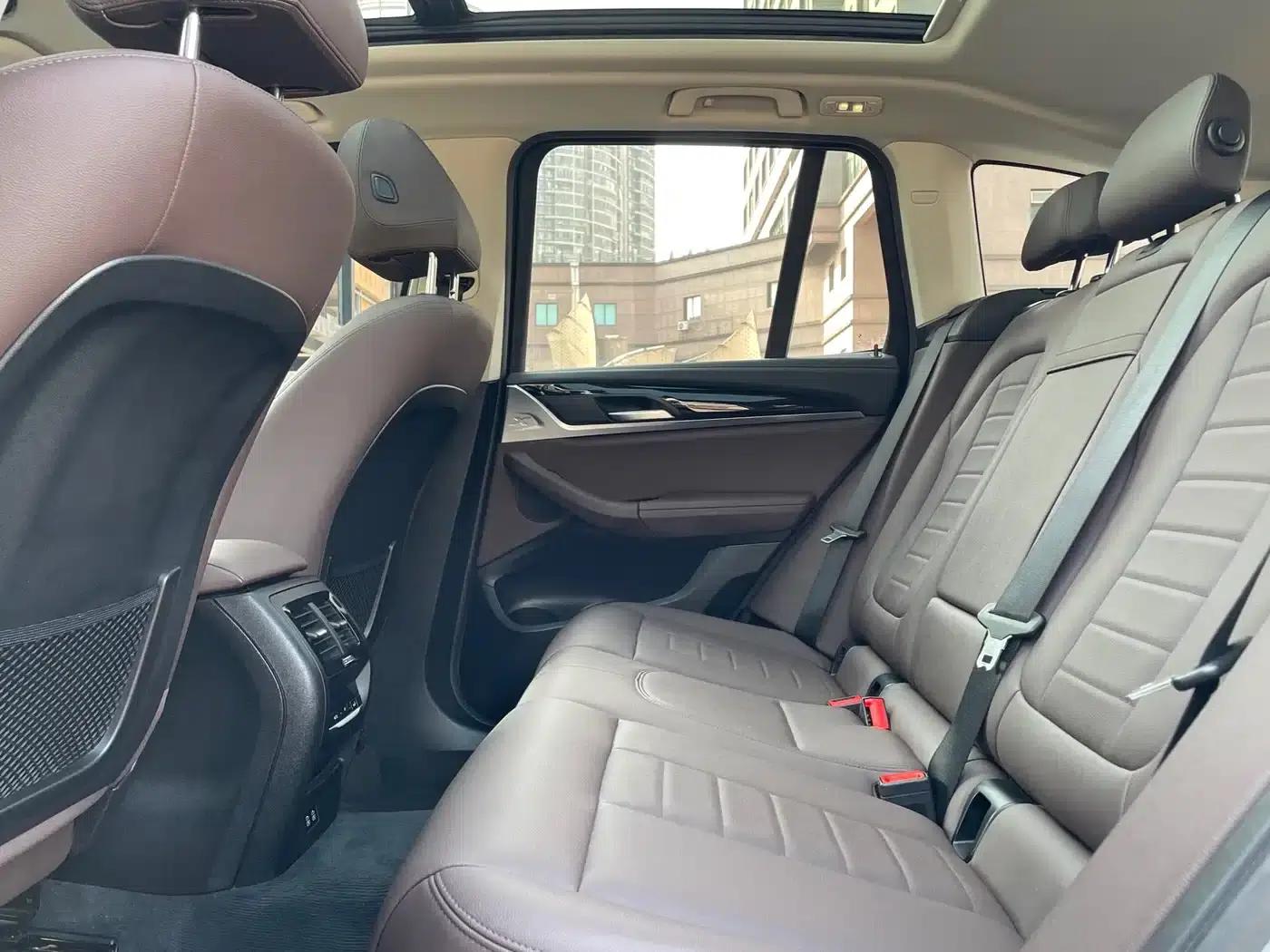 BMW X3 2020 xDrive25i M Sport Package — миниатюра 8