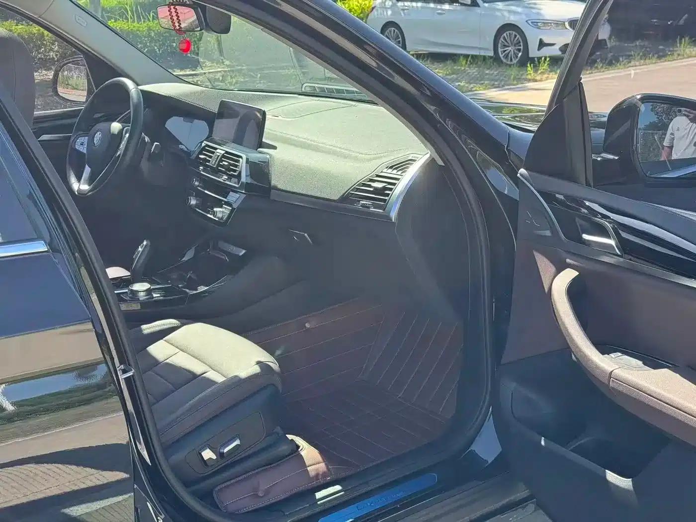 BMW X3 2020 xDrive25i Luxury Package — миниатюра 16