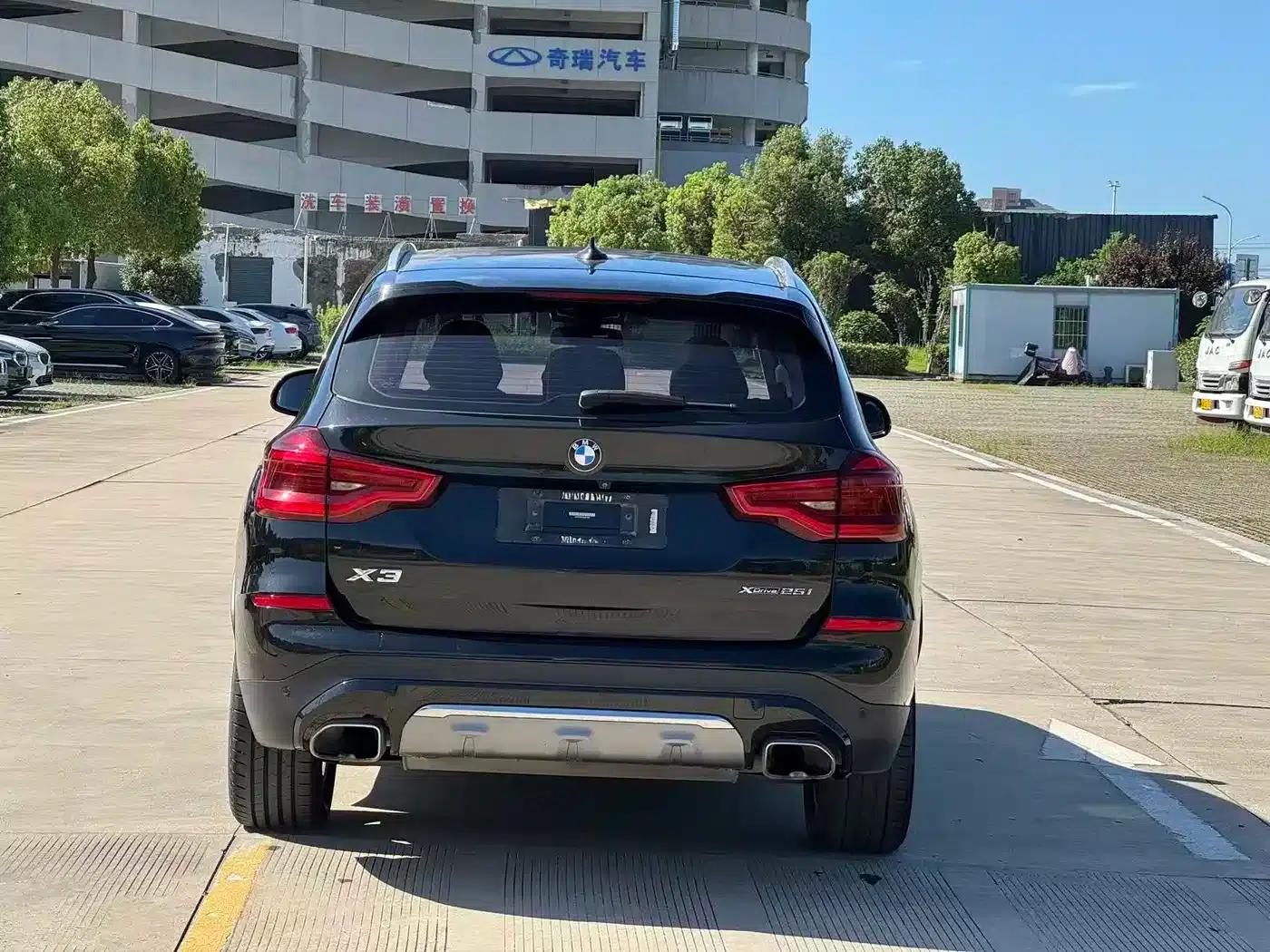 BMW X3 2020 xDrive25i Luxury Package — миниатюра 5