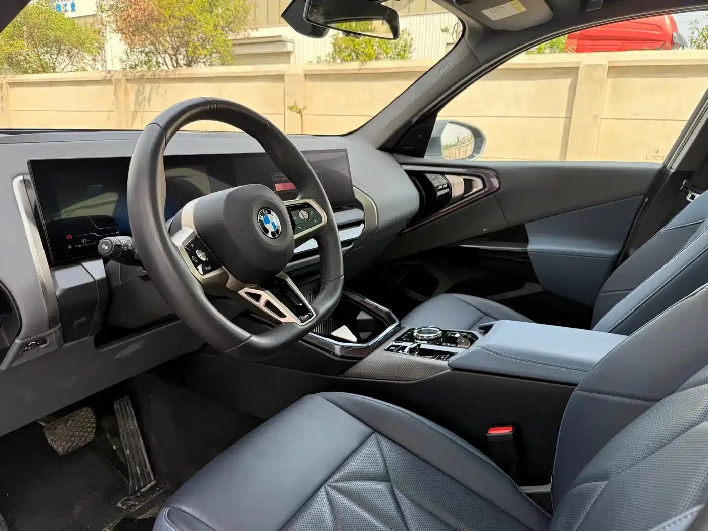 BMW X3 2025 xDrive30L Luxury M Sport Package — миниатюра 7