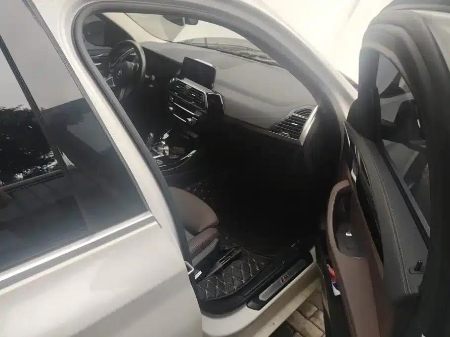 BMW X3 2021 xDrive25i M Sport Package — миниатюра 8