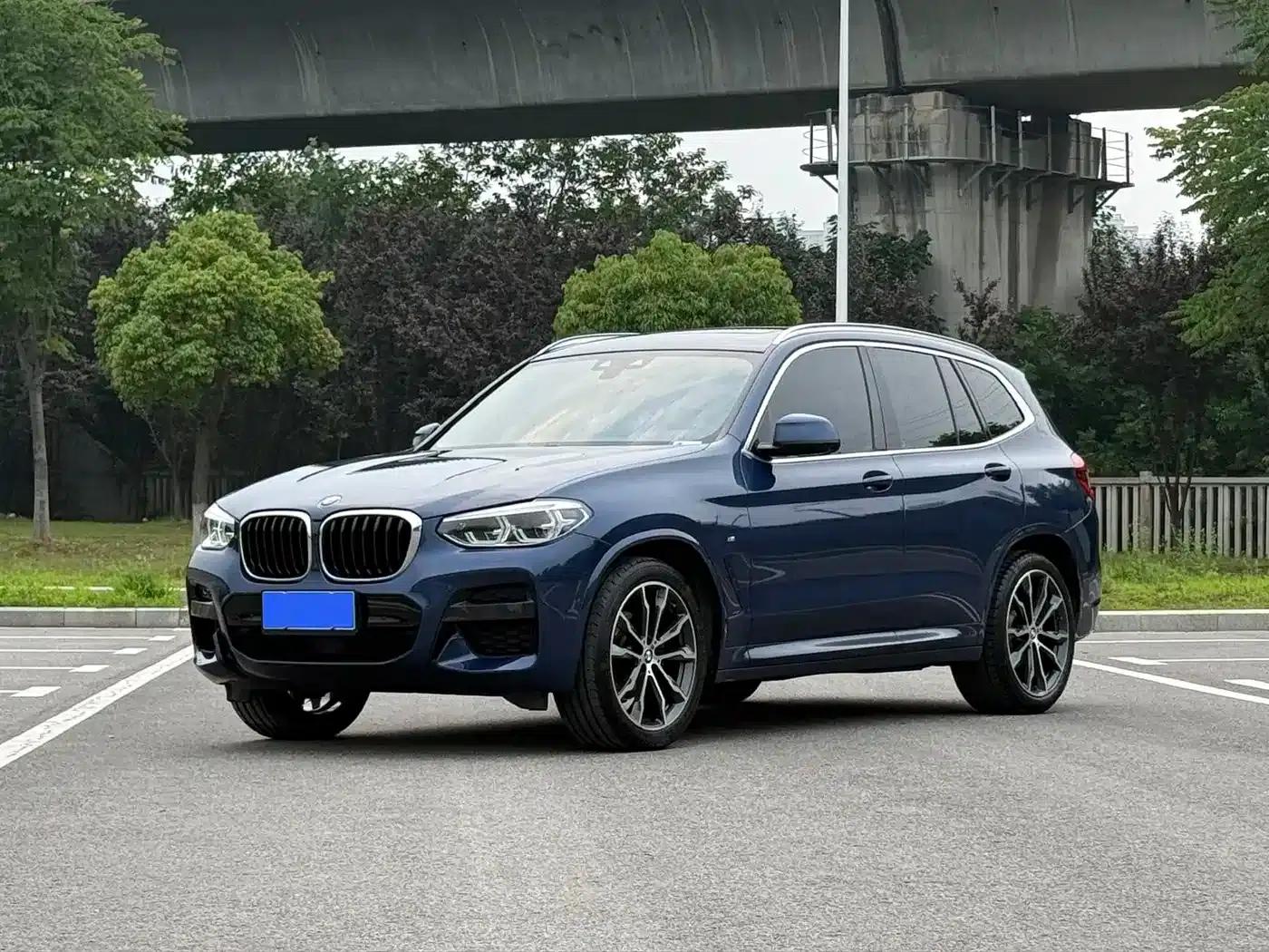 BMW X3 2021 xDrive30i Leading M Sport Package — миниатюра 1