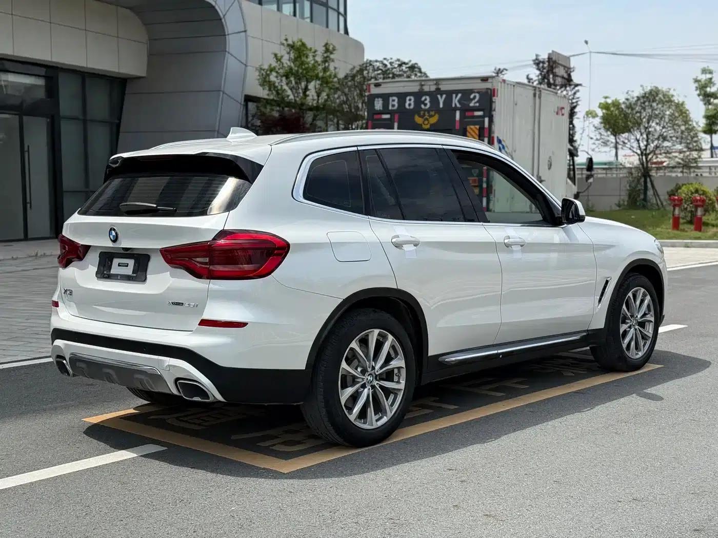 BMW X3 2021 xDrive25i Luxury Package — миниатюра 7