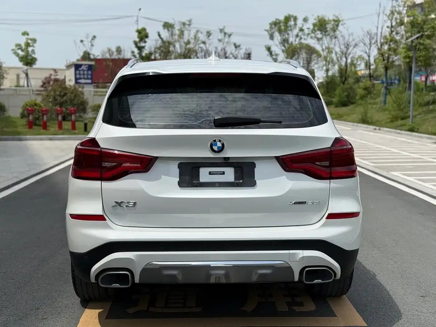 BMW X3 2021 xDrive25i Luxury Package — миниатюра 8