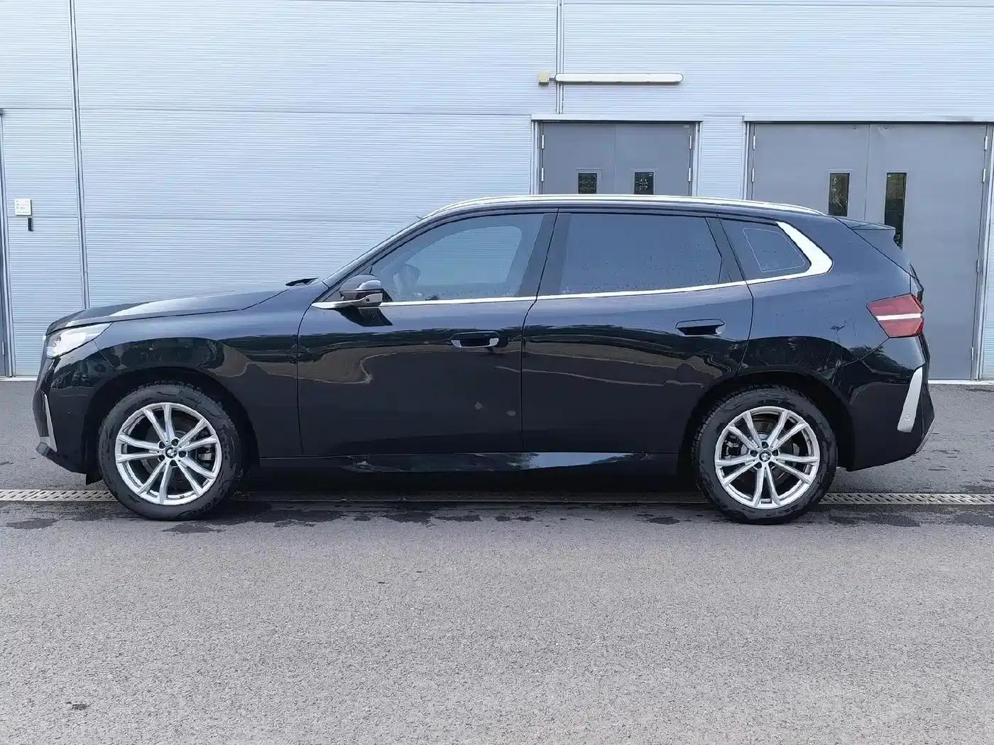 BMW X3 2025 xDrive25L Luxury Package — миниатюра 3
