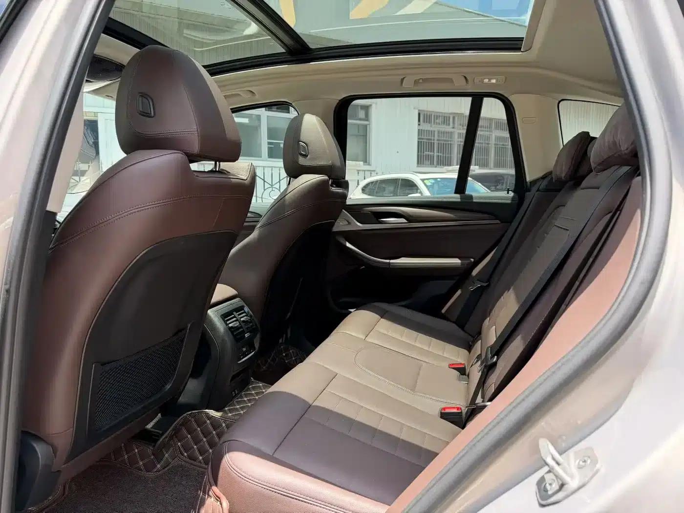 BMW X3 2021 xDrive28i Luxury Package — миниатюра 16