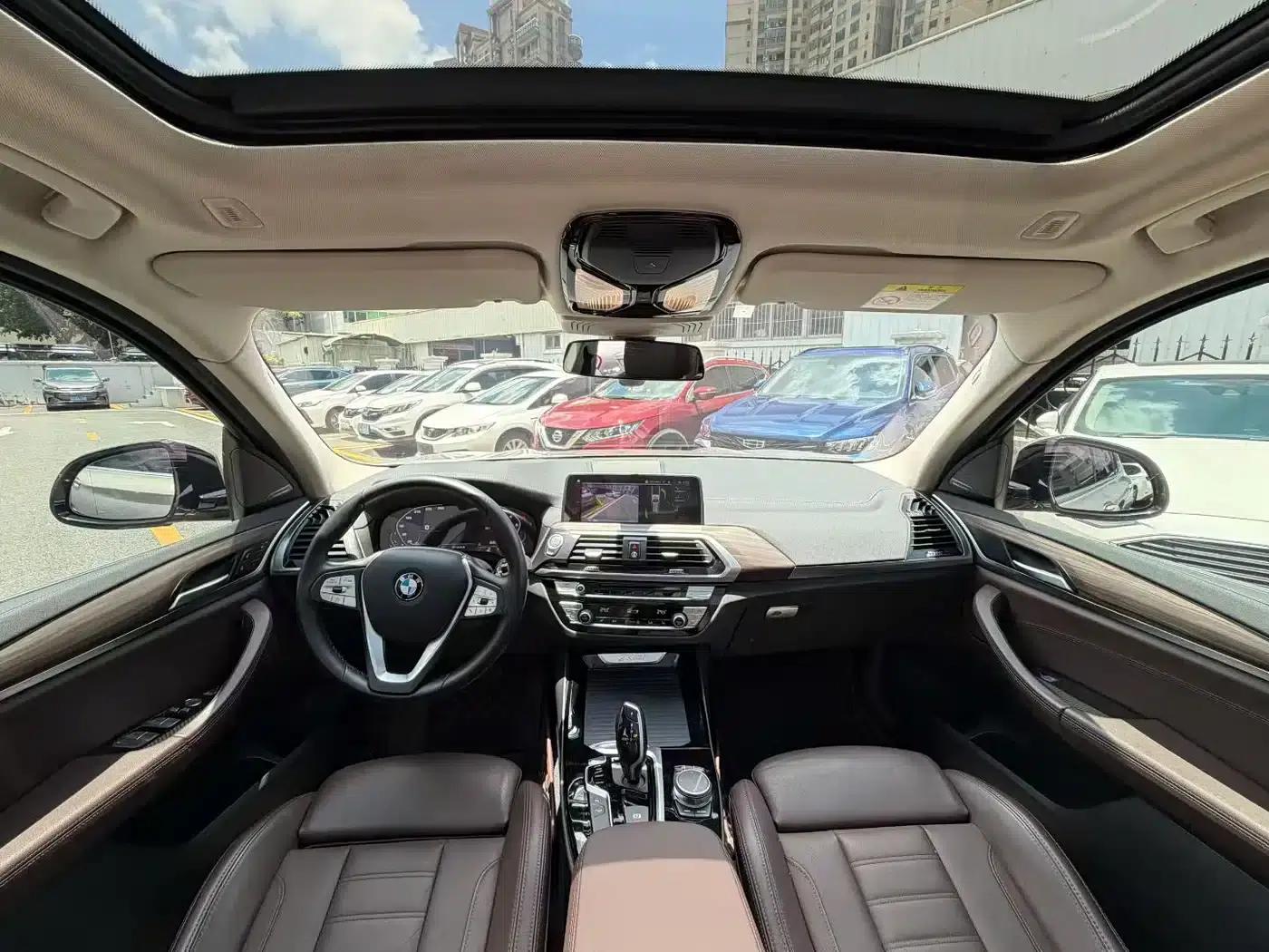 BMW X3 2021 xDrive28i Luxury Package — миниатюра 17
