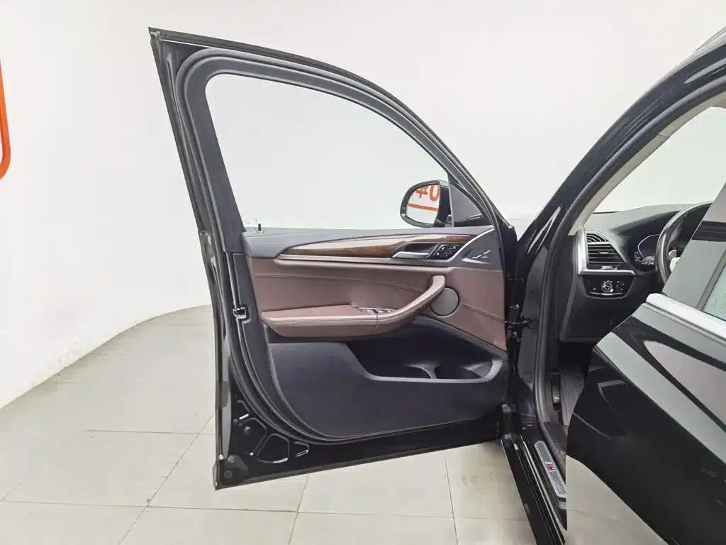 BMW X3 2021 xDrive28i M Sport Package — миниатюра 8
