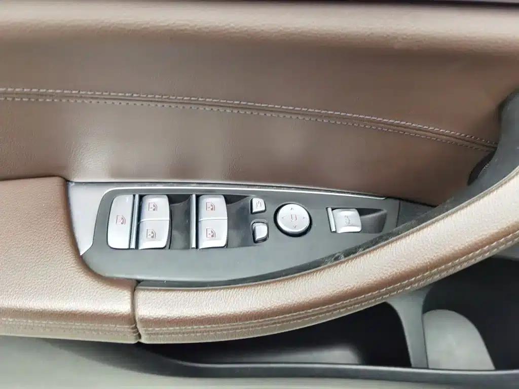 BMW X3 2021 xDrive28i M Sport Package — миниатюра 9