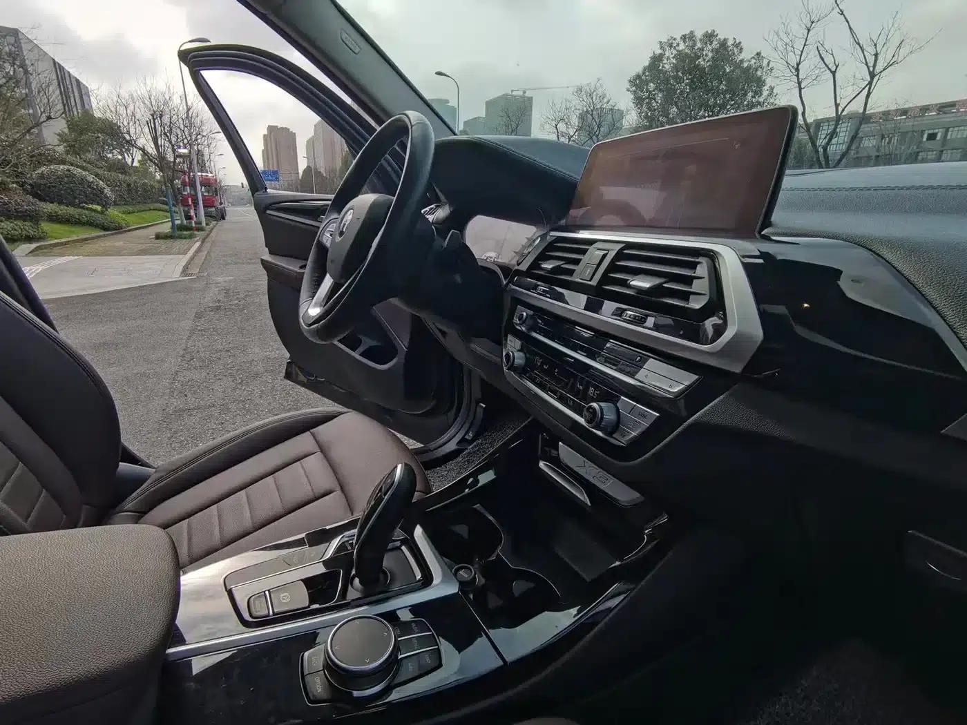 BMW X3 2018 xDrive25i Luxury Package (China V Emission Standard) — миниатюра 7