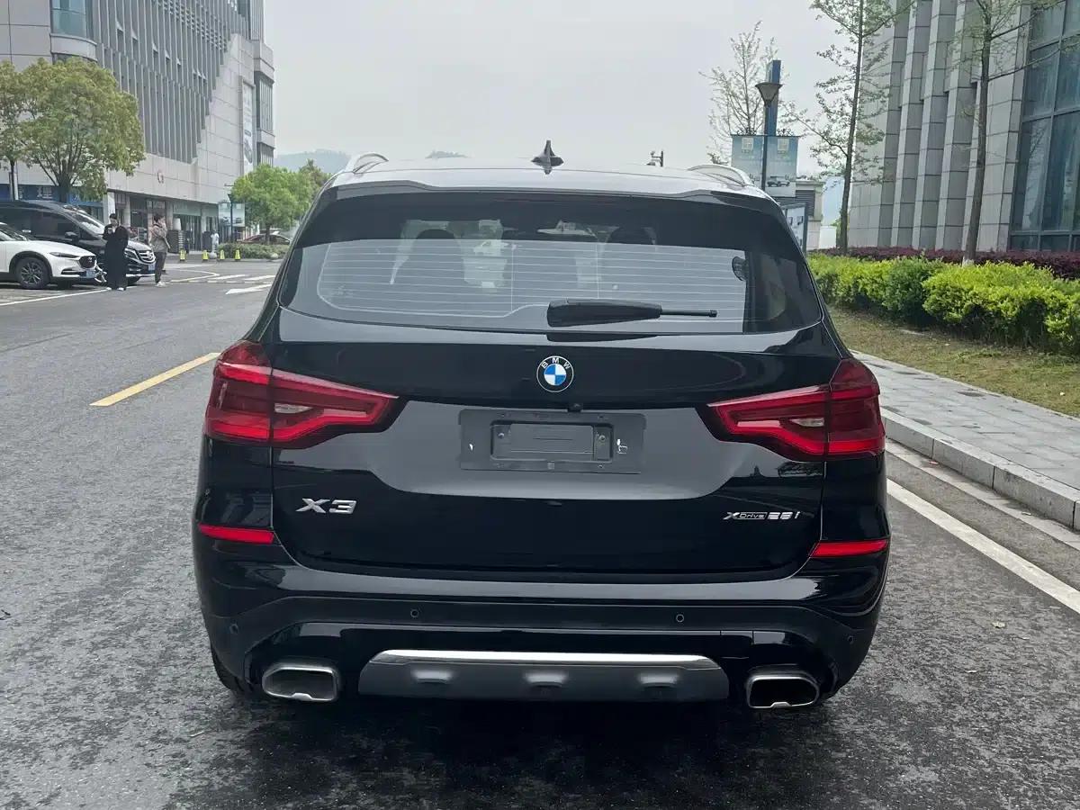 BMW X3 2021 xDrive28i Luxury Package — миниатюра 12