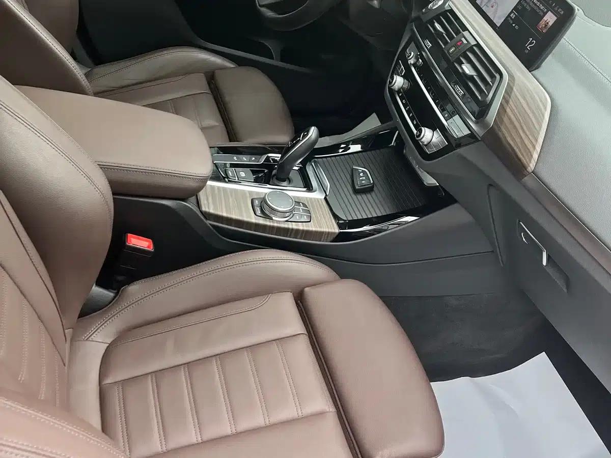 BMW X3 2021 xDrive28i Luxury Package — миниатюра 5