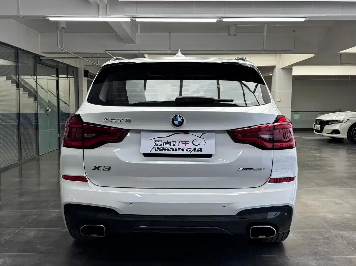 BMW X3 2021 xDrive25i M Sport Package — миниатюра 6