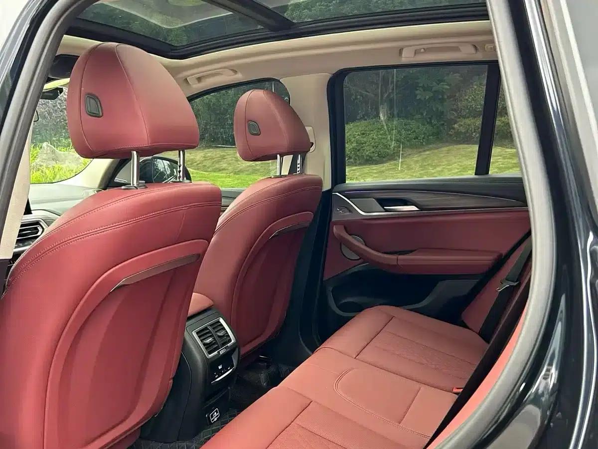 BMW X3 2023 xDrive30i Leading Edition M Sport Package — миниатюра 6