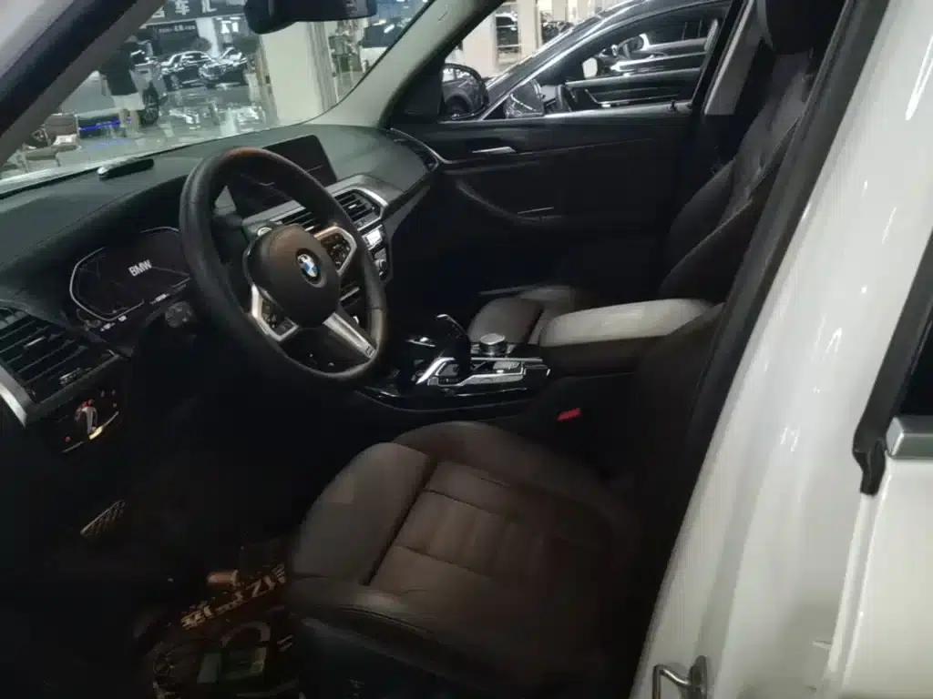 BMW X3 2021 xDrive28i M Sport Package — миниатюра 15