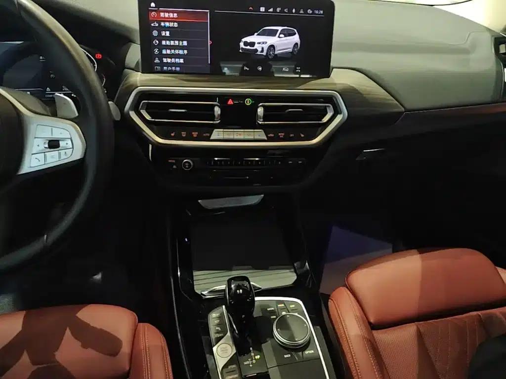 BMW X3 2023 Facelift xDrive30i Leading Edition M Sport Package — миниатюра 13
