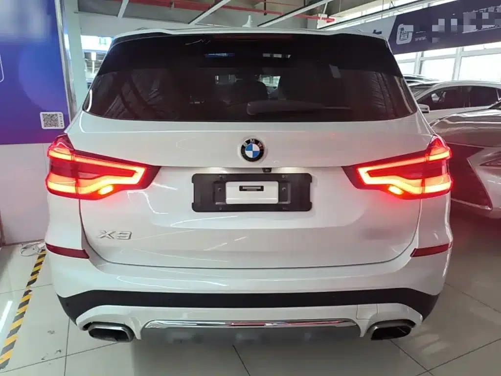 BMW X3 2020 xDrive28i Luxury Package — миниатюра 6