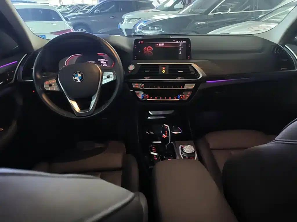 BMW X3 2020 xDrive28i Luxury Package — миниатюра 10