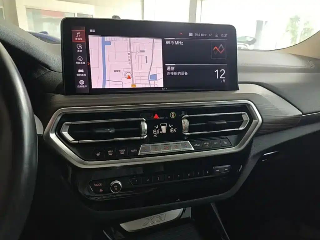 BMW X3 2022 Facelift II xDrive30i Leading Edition M Sport Package — миниатюра 13
