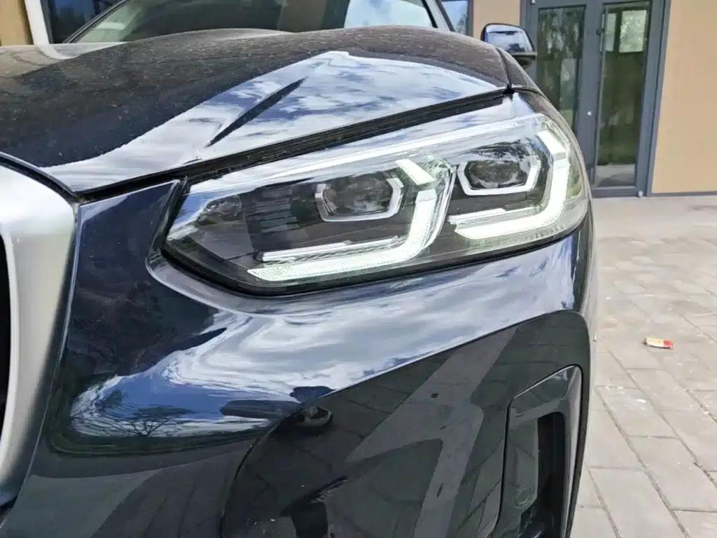 2023 BMW X3 xDrive25i M Sport Package — миниатюра 24