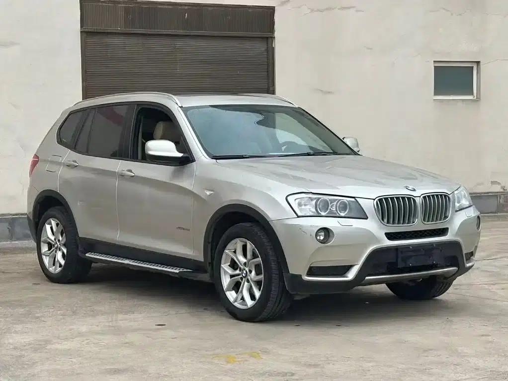 BMW X3 (Imported) 2013 xDrive28i Leading Edition — миниатюра 1