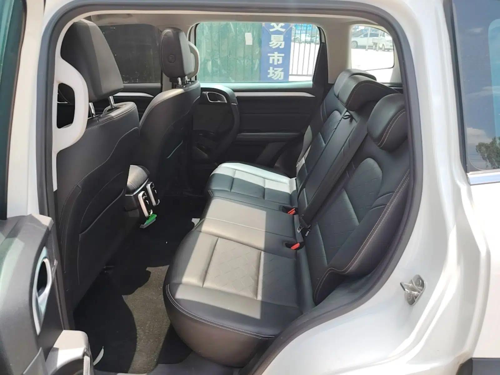 Haval DARGO 2021 1.5T DCT Two-Wheel Drive "Mǎquǎn" Edition — миниатюра 20