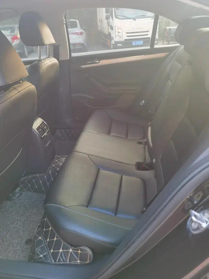 2018 Volkswagen Sagitar 1.6L Automatic Comfort Model — миниатюра 13