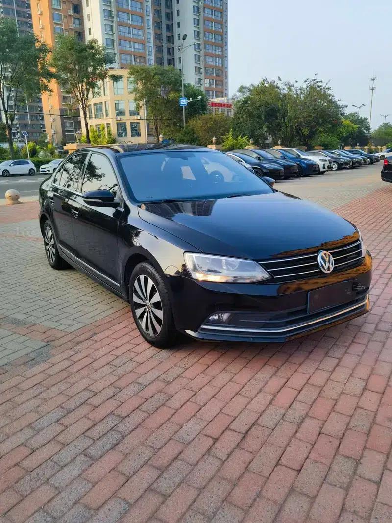 2018 Volkswagen Sagitar 1.6L Automatic Comfort Model — миниатюра 3