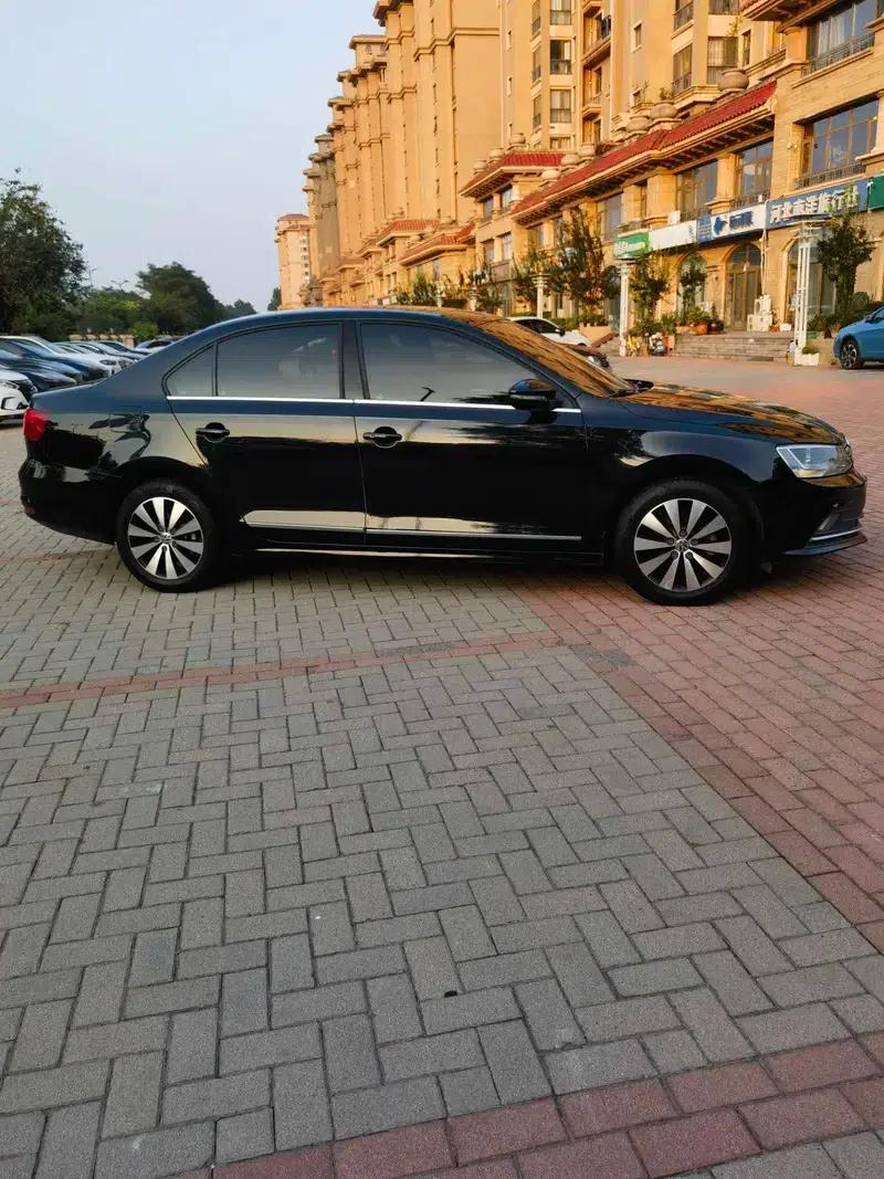 2018 Volkswagen Sagitar 1.6L Automatic Comfort Model — миниатюра 4