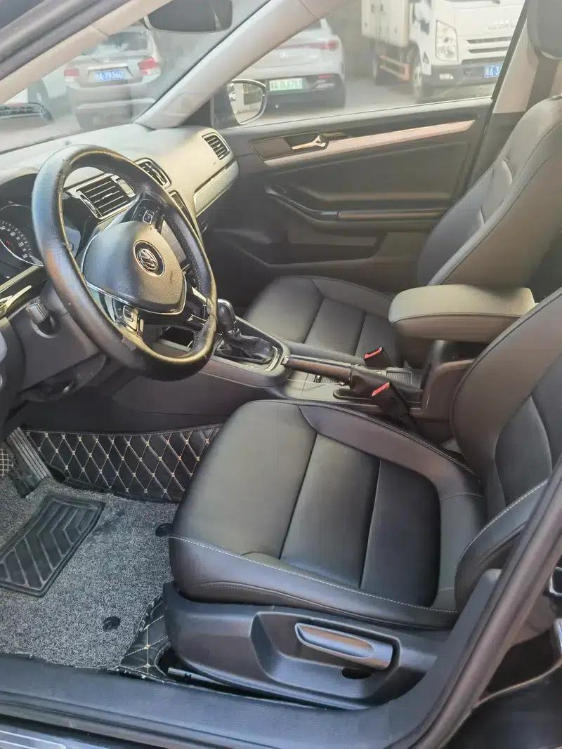 2018 Volkswagen Sagitar 1.6L Automatic Comfort Model — миниатюра 7