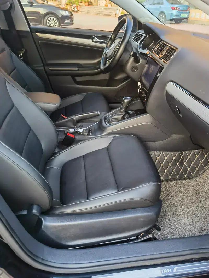 2018 Volkswagen Sagitar 1.6L Automatic Comfort Model — миниатюра 9
