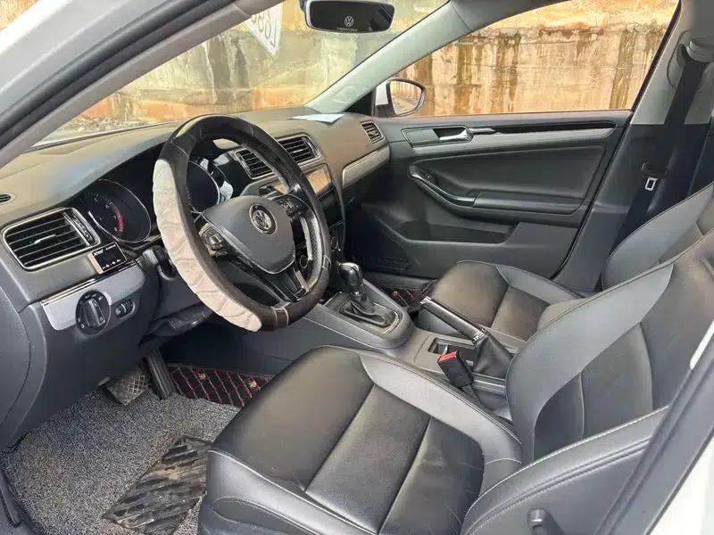 2018 Volkswagen Sagitar 1.6L Automatic Comfort Model — миниатюра 8