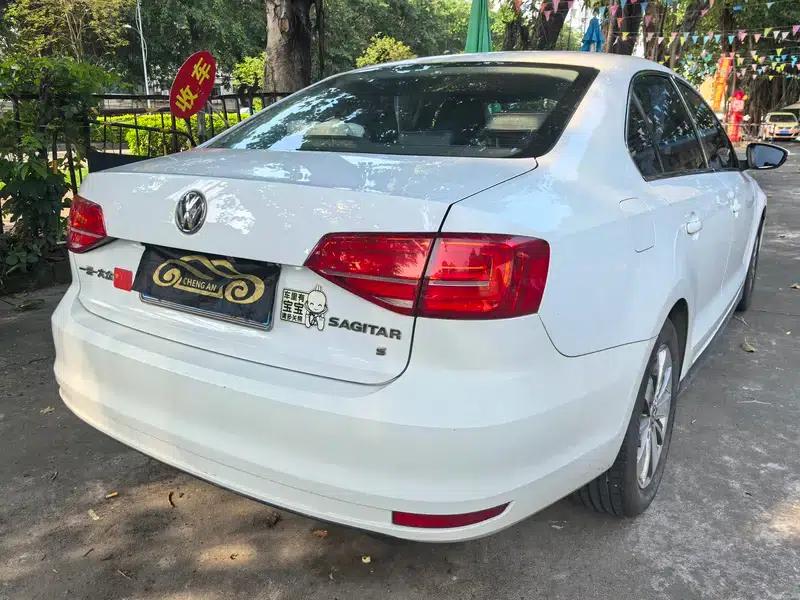 2015 Volkswagen Sagitar 1.6L Automatic Fashion Edition — миниатюра 6