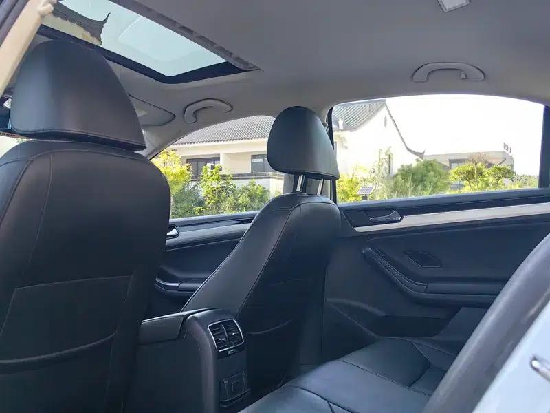 2017 Volkswagen Sagitar 1.6L Automatic Comfort Edition — миниатюра 15