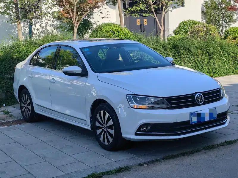 2017 Volkswagen Sagitar 1.6L Automatic Comfort Edition — миниатюра 3