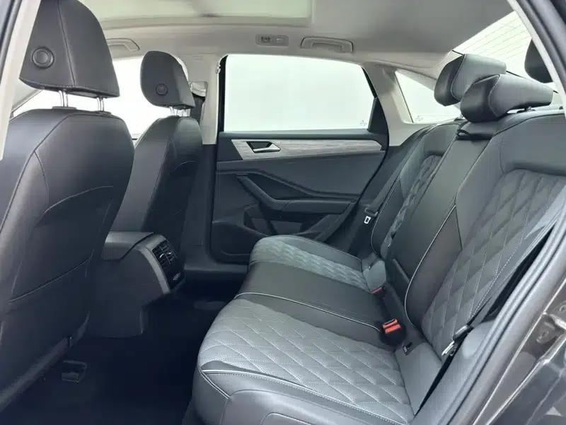 2023 Volkswagen Sagitar 280TSI DSG Super Edition — миниатюра 16