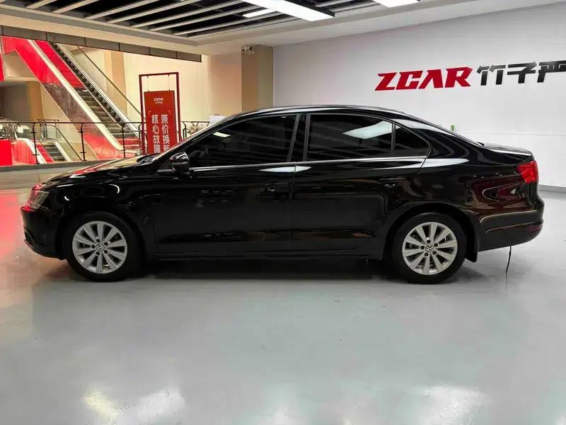 2014 Volkswagen Sagitar Facelift 1.6L Automatic Comfort Model — миниатюра 4