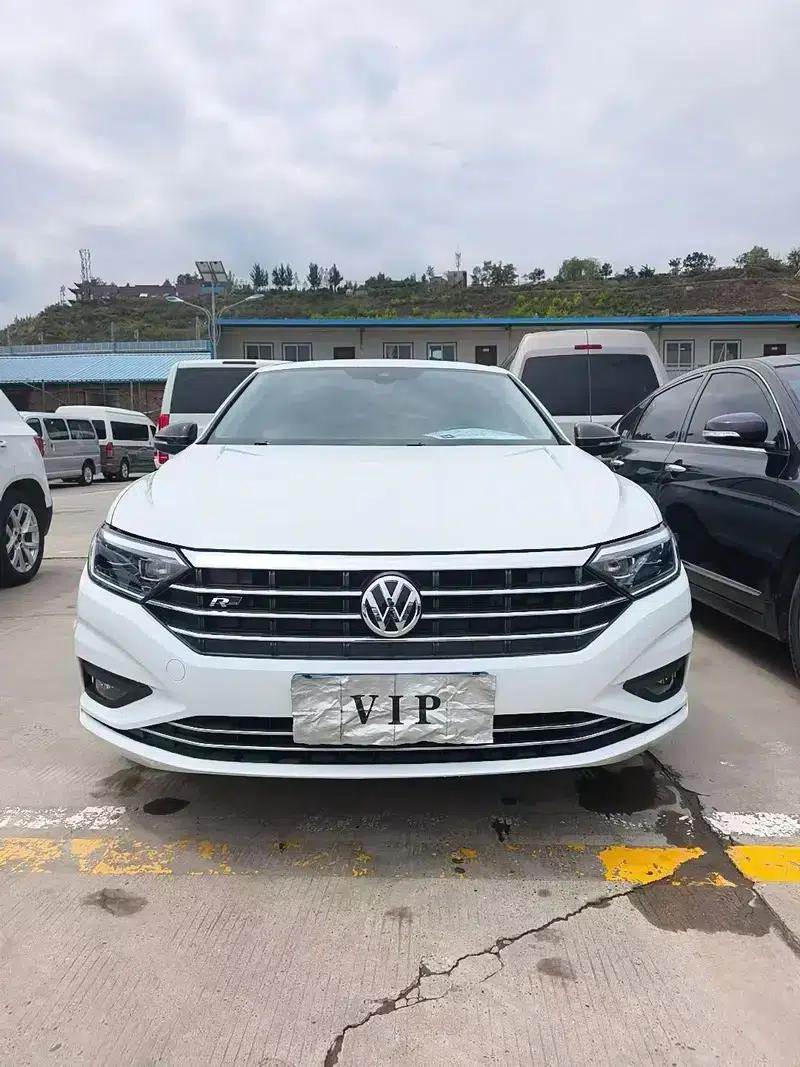 2021 Volkswagen Sagitar 200TSI Manual Comfort Smart Edition — миниатюра 2