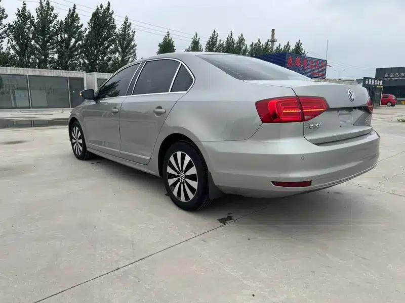 2018 Volkswagen Sagitar 1.6L Automatic Comfort Model — миниатюра 4