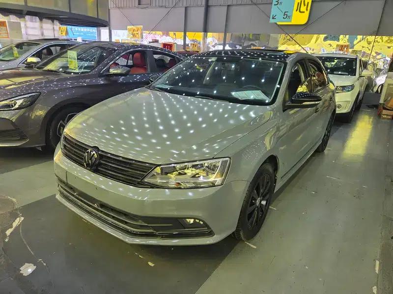2015 Volkswagen Sagitar 230TSI Automatic Comfort Model — миниатюра 1