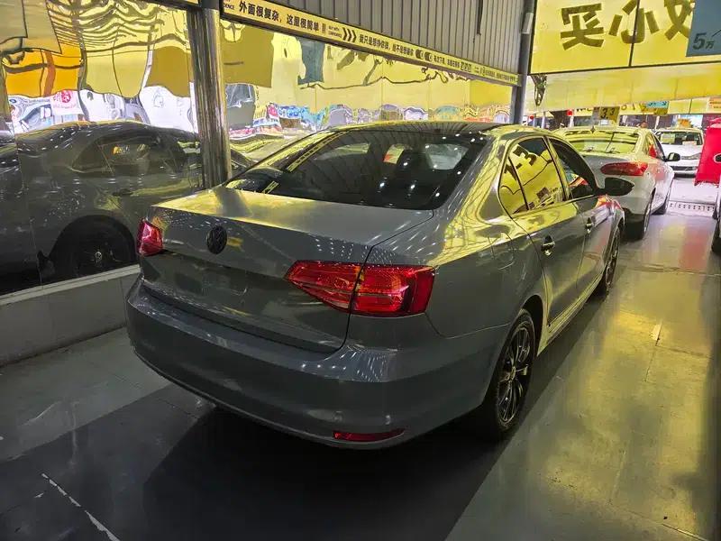 2015 Volkswagen Sagitar 230TSI Automatic Comfort Model — миниатюра 4