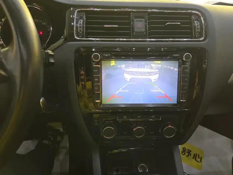 2015 Volkswagen Sagitar 230TSI Automatic Comfort Model — миниатюра 5