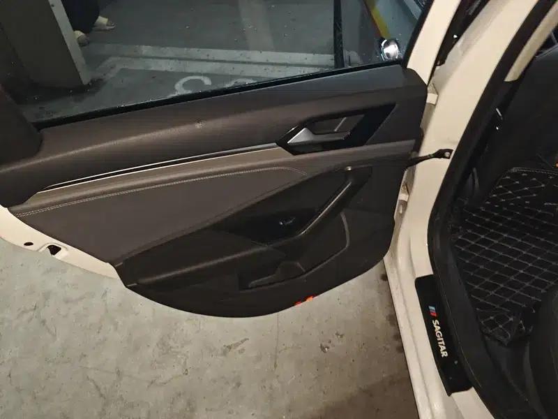 2021 Volkswagen Sagitar 280TSI DSG Comfort Smart Edition — миниатюра 17