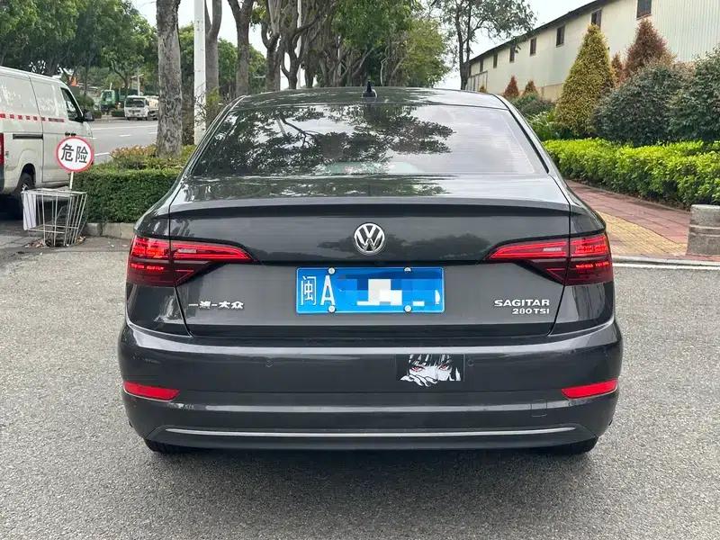 2021 Volkswagen Sagitar 280TSI DSG Super Edition — миниатюра 5